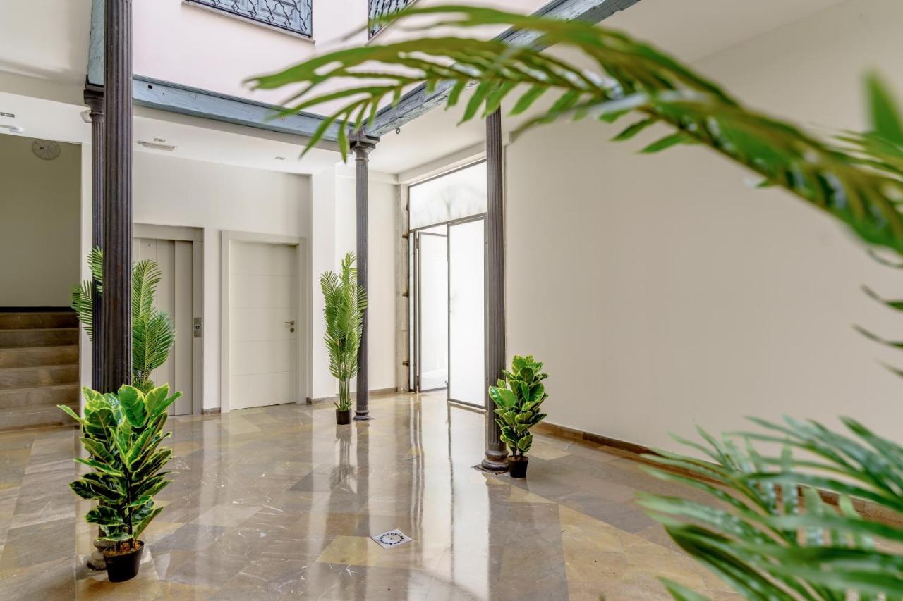 Апартаменты Apartamento Garden Art V Гранада Экстерьер фото